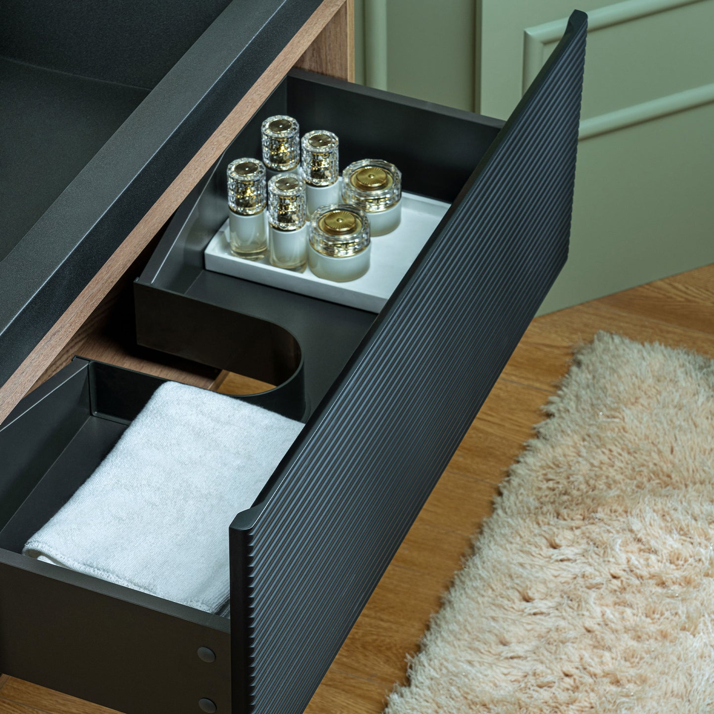 WOODBRIDGE | Wall-Mounted Floating Bathroom Vanity | Multi-Layer Engineered Wood | Black Sintered Stone Top