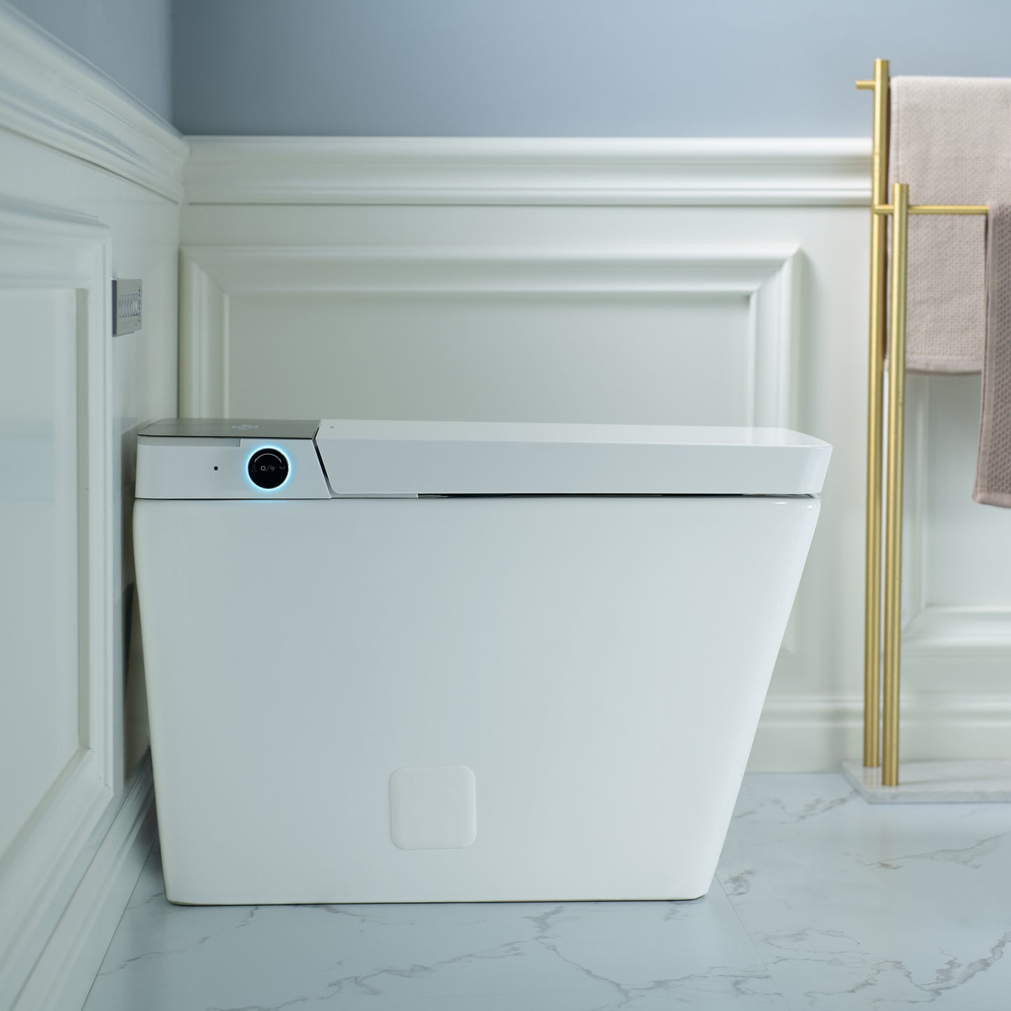WOODBRIDGE EBT-WH01-2.0 | Square Smart Bidet Toilet | with Auto Flush, Heated Seat & Warm Water
