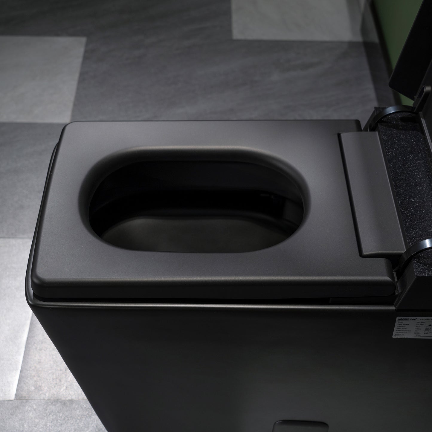 WOODBRIDGE EBT-MB03-2.0 | Square Smart Bidet Toilet | Auto Flush, Heated Seat | Matte Black Finish