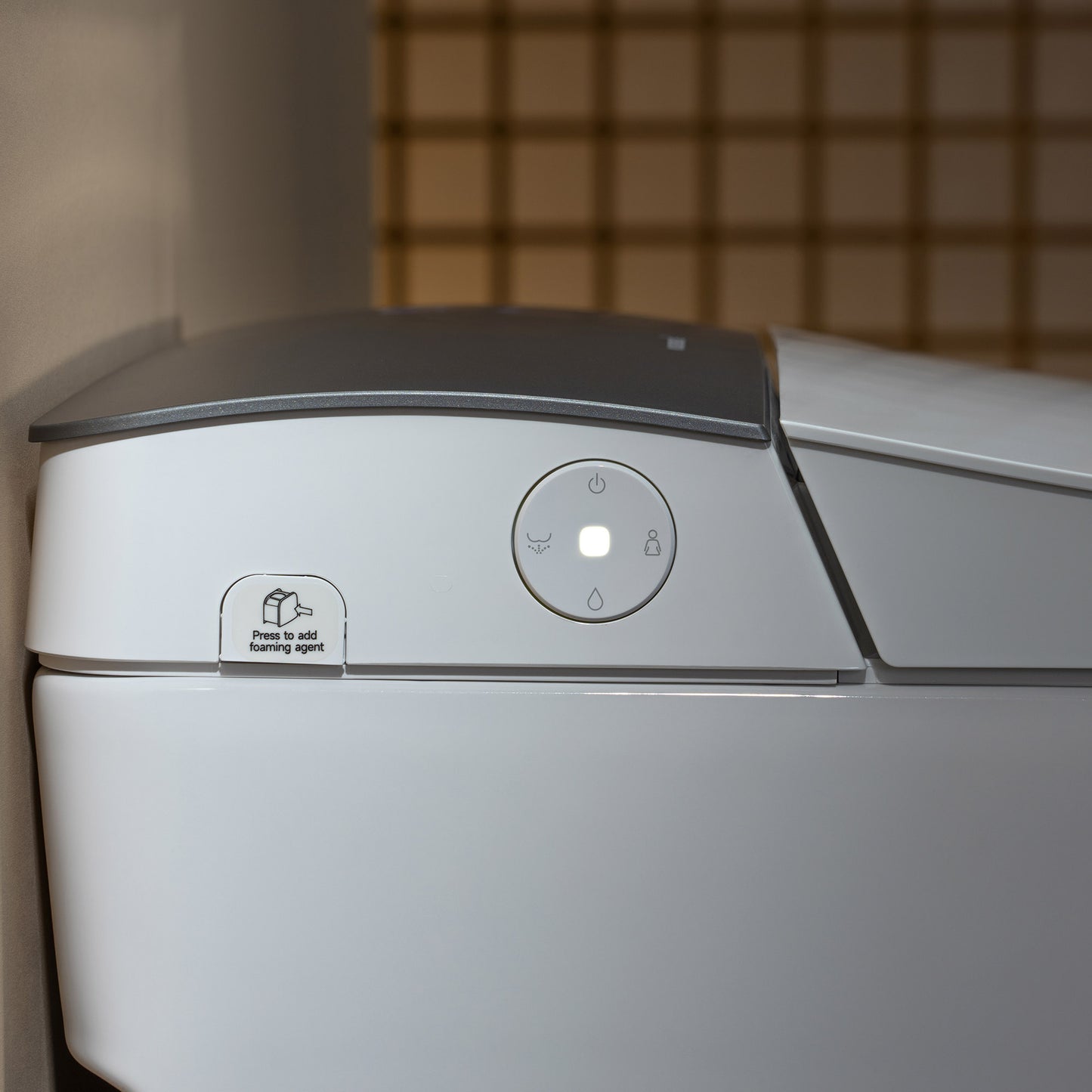 WOODBRIDGE EBT510 | Smart Toilet | Auto Open/Close, Heated Seat | 1000g MaP Flush | 3 Speed Air Dryer