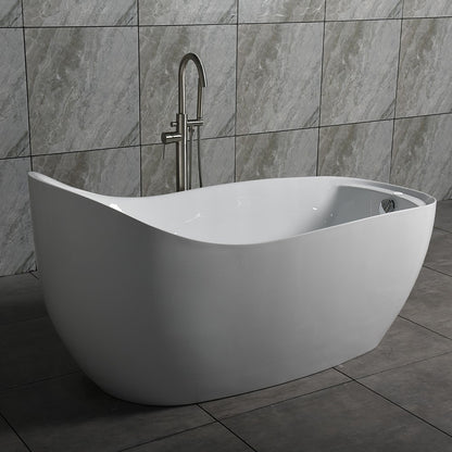 Woodbridge B0033 | 67" Air Bubble Single-Slipper Tub With Deluxe Freestanding Design