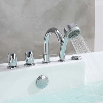 Empava 67AIS16- 67" Whirlpool Bathtub with Center Drain