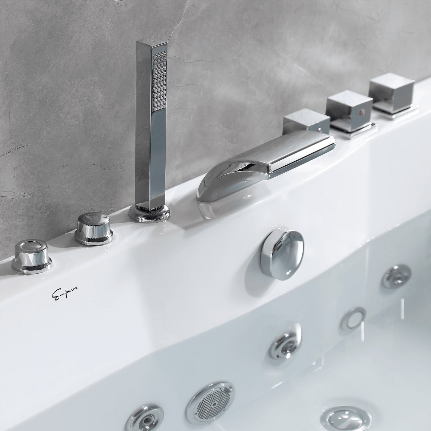 Empava 67" Modern Alcove Whirlpool Bathtub | 11 Jets | EMPV-67JT408LED
